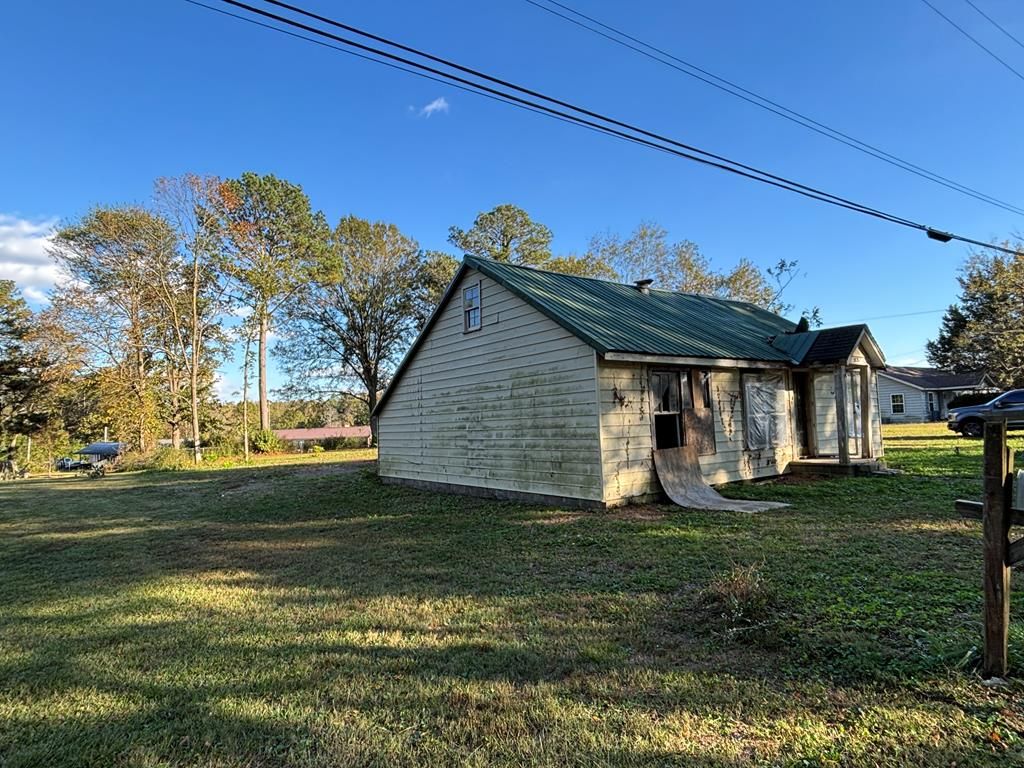 2826 Grove Level Dr, Dalton, GA 30721