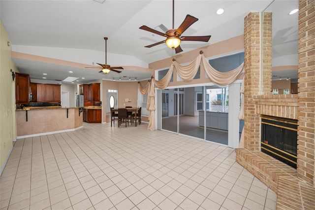 2714 RESNIK CIRCLE W, Palm Harbor, FL 34683