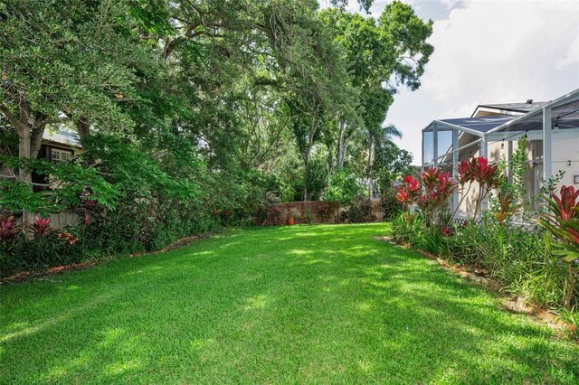 2714 RESNIK CIRCLE W, Palm Harbor, FL 34683