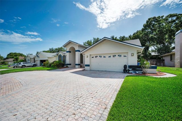 2714 RESNIK CIRCLE W, Palm Harbor, FL 34683