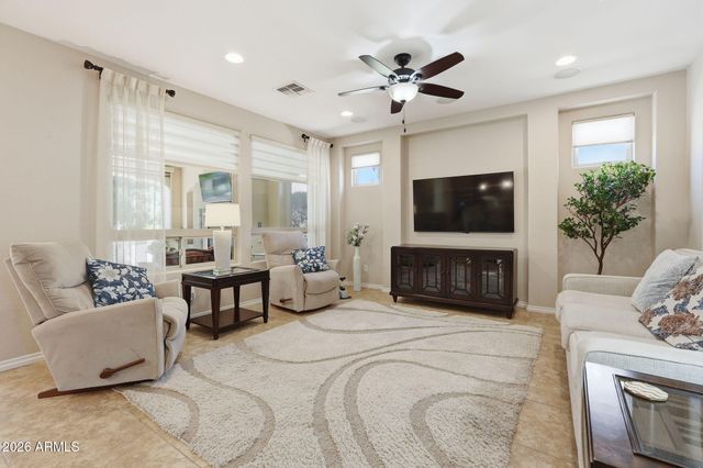 1609 E HESPERUS Way, Queen Creek, AZ 85140