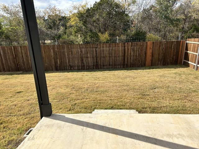 26 Snowy Plover LN, Leander, TX 78642