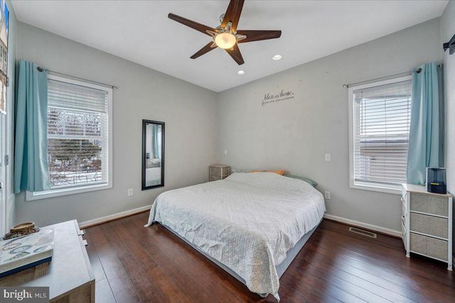 4711 SURREY AVE NW, Roanoke, VA 24017