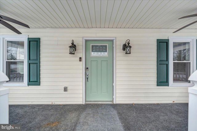 4711 SURREY AVE NW, Roanoke, VA 24017