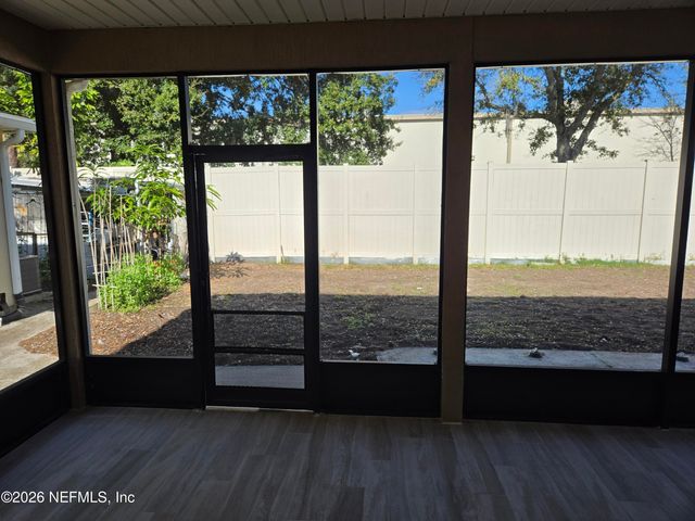 12231 VISTA POINT Circle, Jacksonville, FL 32246