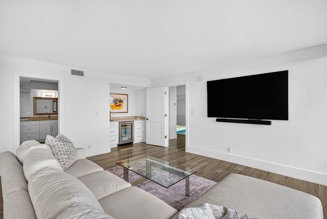 900 NE Spanish River Boulevard 7e, Boca Raton, FL 33431