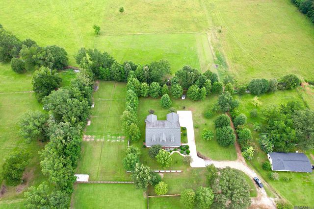 11139 Old Baton Rouge Hwy, Hammond, LA 70403