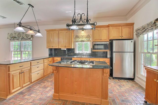 11139 Old Baton Rouge Hwy, Hammond, LA 70403