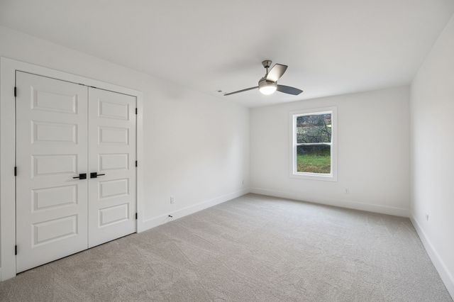 1501 Opossum Paw Rd, Beechgrove, TN 37018