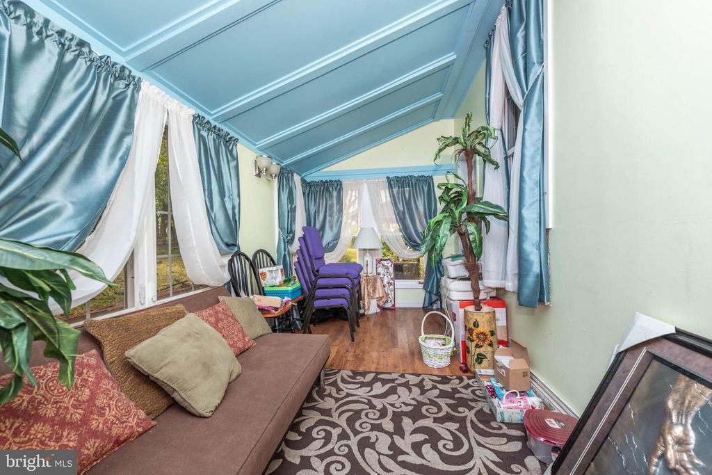 Image 13 of property listing at 6712 DOGWOOD RD, Baltimore, MD 21207