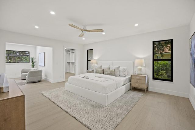 3 Aiden Court, Palm Beach Gardens, FL 33418