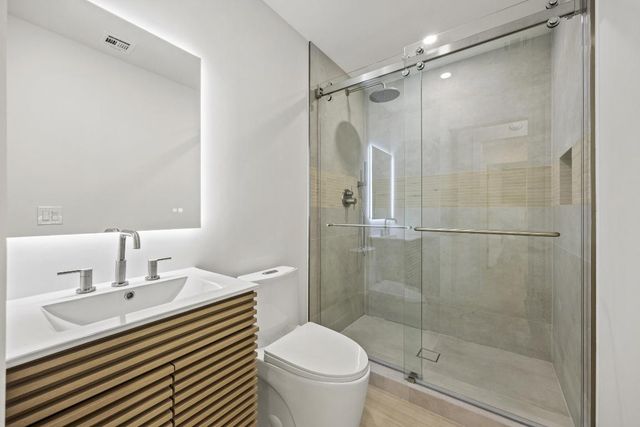 3 Aiden Court, Palm Beach Gardens, FL 33418