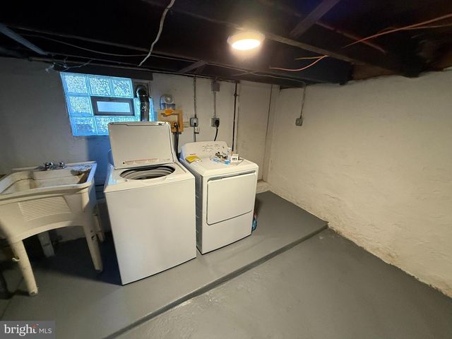 407 W WAVERLY RD, Glenside, PA 19038