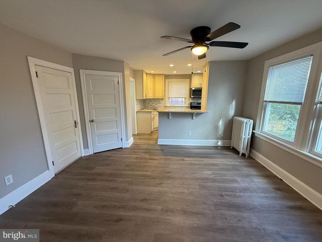 407 W WAVERLY RD, Glenside, PA 19038