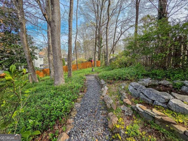 255 Martin Ridge Drive SW, Marietta, GA 30064