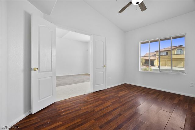 6525 Begonia Bay Avenue, Las Vegas, NV 89142