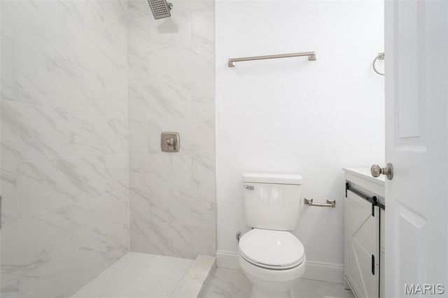 2109 S 3rd Street, Fayetteville, IL 62258