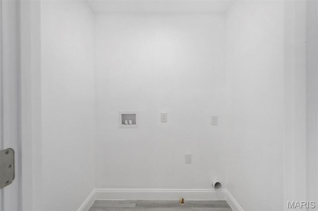 2109 S 3rd Street, Fayetteville, IL 62258