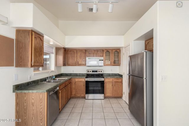 2130 N SWEETWATER Drive, Casa Grande, AZ 85122