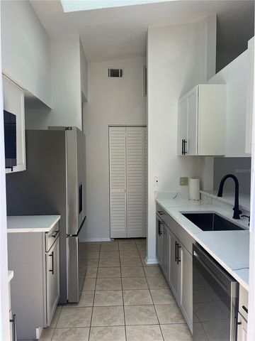 1513 HERITAGE LANE 1513, Daytona Beach, FL 32117