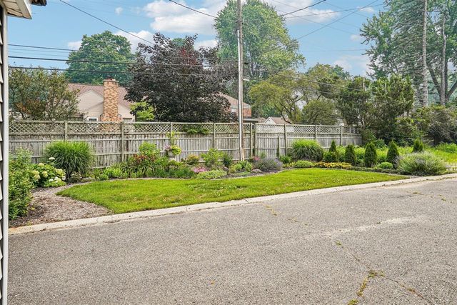 1212 Washtenaw Avenue, Ypsilanti, MI 48197