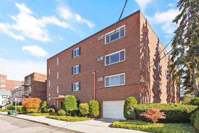 25 Homer 2-4, Cambridge, MA 02138
