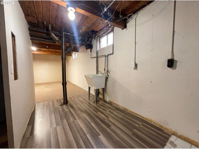 3100 Se 166TH Ave, Portland, OR 97236