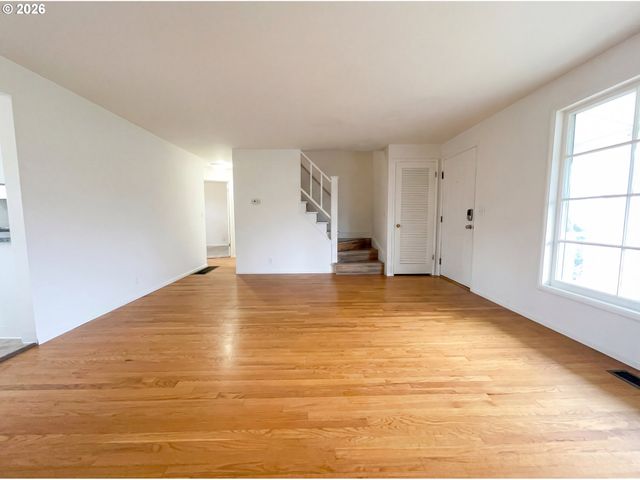 3100 Se 166TH Ave, Portland, OR 97236