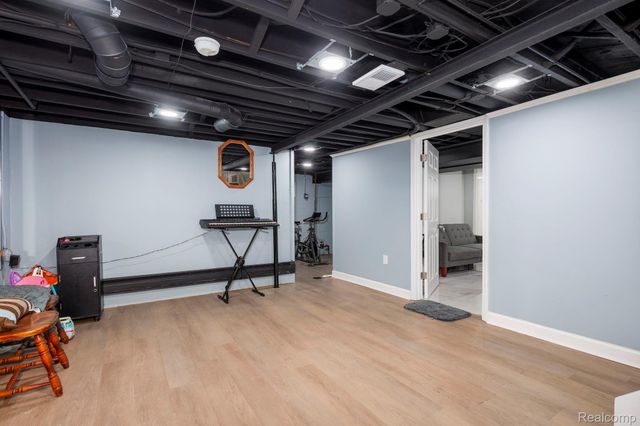 514 Beechwood Street, River Rouge, MI 48218