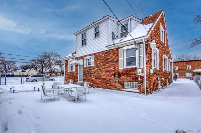 514 Beechwood Street, River Rouge, MI 48218