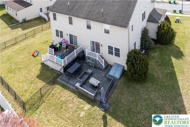 7719 Barrow Drive, Lower Macungie Twp, PA 18062