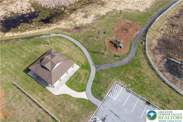 7719 Barrow Drive, Lower Macungie Twp, PA 18062