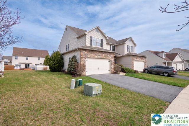 7719 Barrow Drive, Lower Macungie Twp, PA 18062