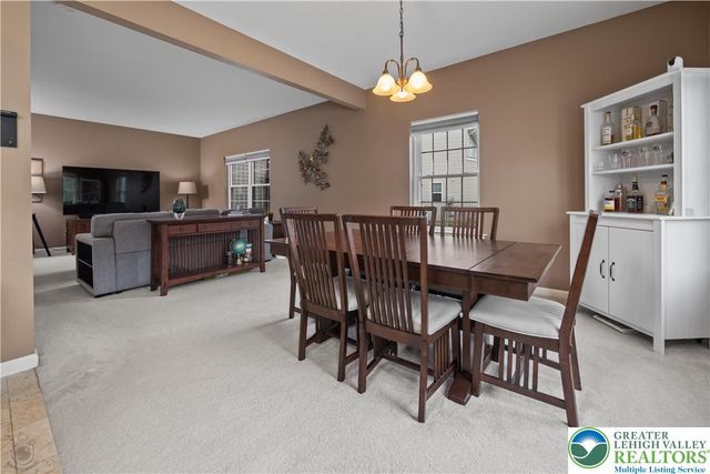 7719 Barrow Drive, Lower Macungie Twp, PA 18062