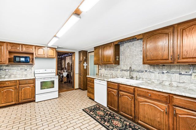 3723 Birchwood Road, Kettle River, MN 55757