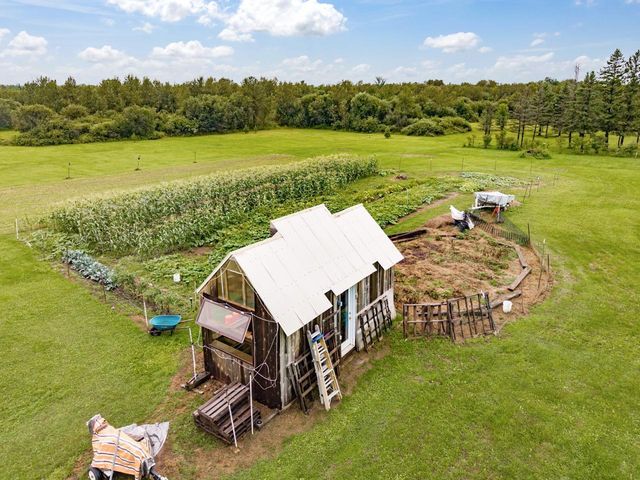 3723 Birchwood Road, Kettle River, MN 55757