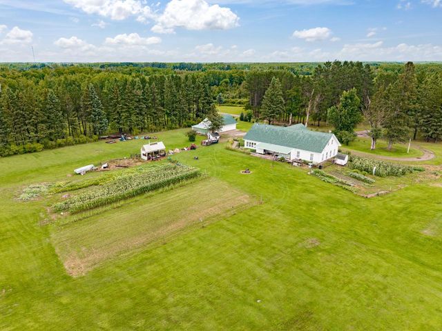 3723 Birchwood Road, Kettle River, MN 55757