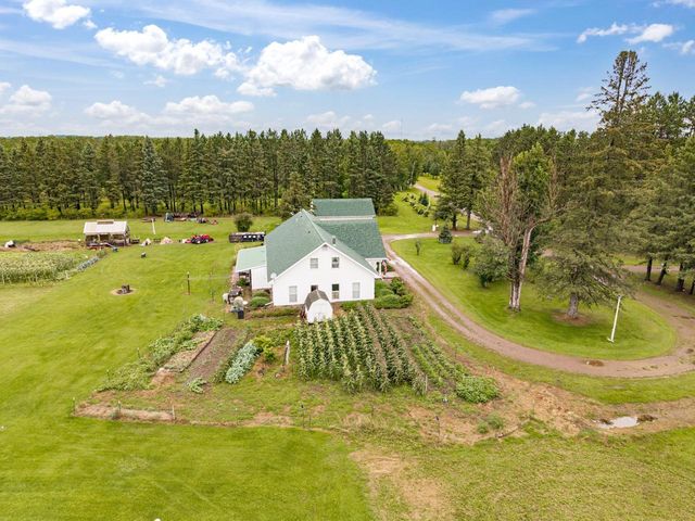 3723 Birchwood Road, Kettle River, MN 55757