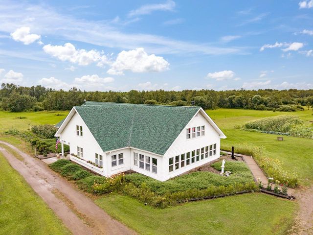 3723 Birchwood Road, Kettle River, MN 55757