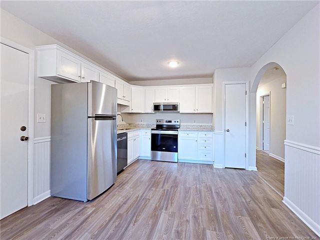 408 Lynhurst Drive, Fayetteville, NC 28314