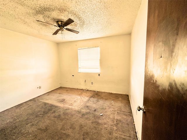 203 W 5th Street, Kennedale, TX 76060