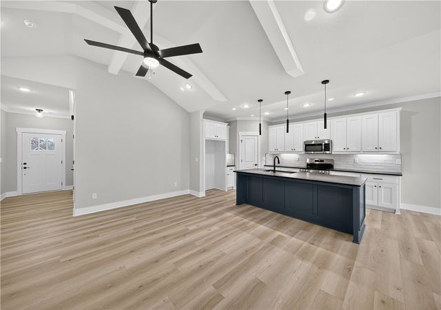 13 Angus Lane, Bella Vista, AR 72715