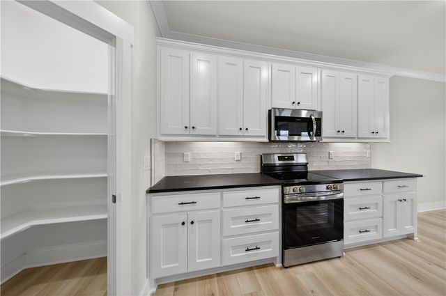 13 Angus Lane, Bella Vista, AR 72715