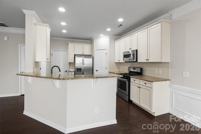 6510 Central Pacific Avenue Charlotte, Charlotte, NC 28210