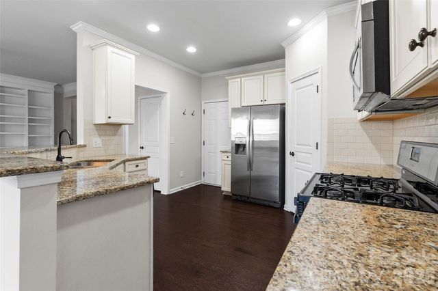 6510 Central Pacific Avenue Charlotte, Charlotte, NC 28210