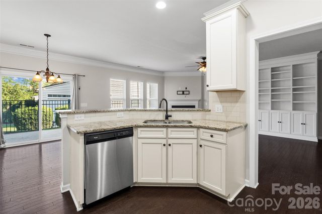 6510 Central Pacific Avenue Charlotte, Charlotte, NC 28210