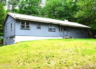 22 Sande Lane, Corinth, NY 12822