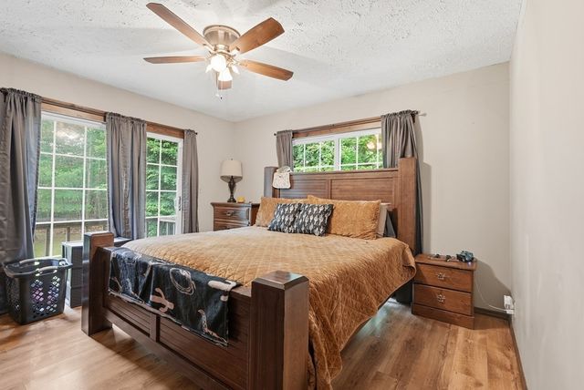 3291 Cumberland Lakes Dr, Monterey, TN 38574