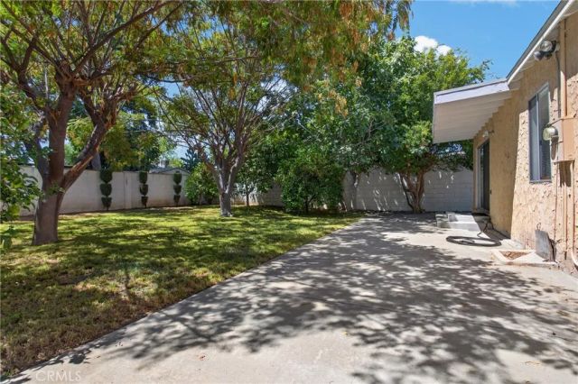 19134 Welby, Reseda, CA 91335
