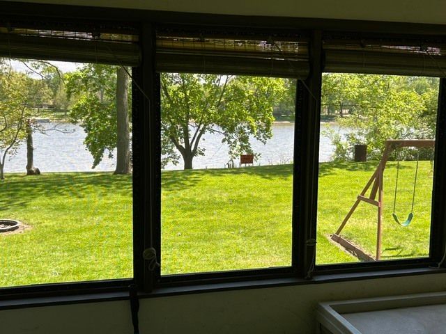 33709 S West River Road, Wilmington, IL 60481